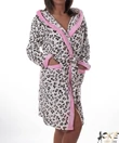 Kép 2/3 - Ocelot mintás pihe puha wellsoft női köntös 