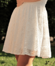 Kép 2/3 - La pierre fehér csipke női ruha
