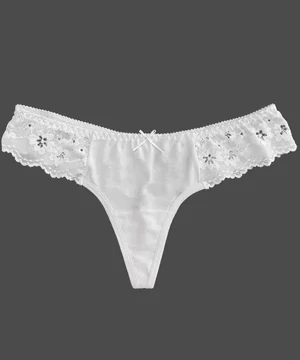 Lemila fehér csipkés tanga