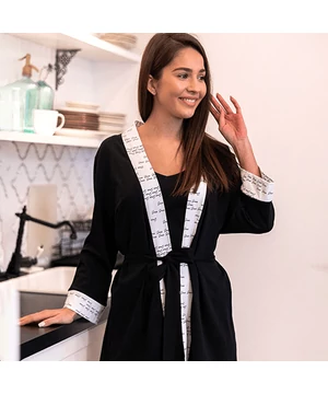 Vékony pamut női köntös fekete mintás