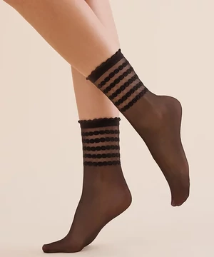 Gabriella pöttyös fekete bokafix Lora