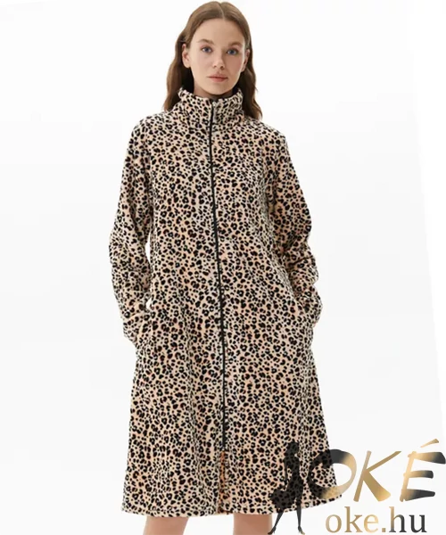 Párduc mintás pihe puha welsoft cipzáras női köntös 